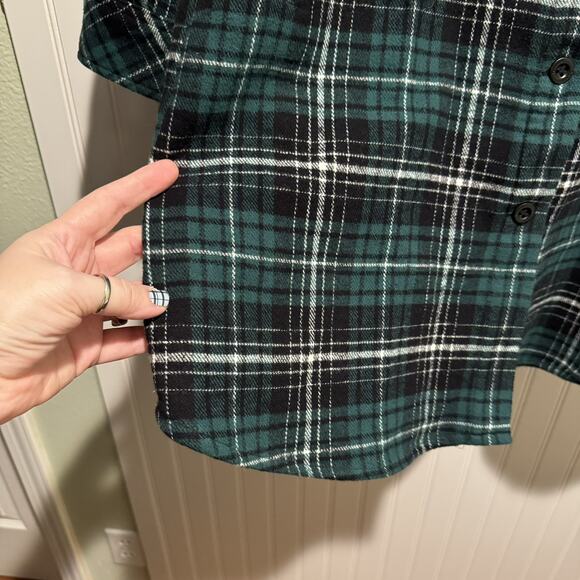 Torrid Cotton Brushed Midi Shacket Green Logan Plaid Plus Size 4X - Picture 3 of 7